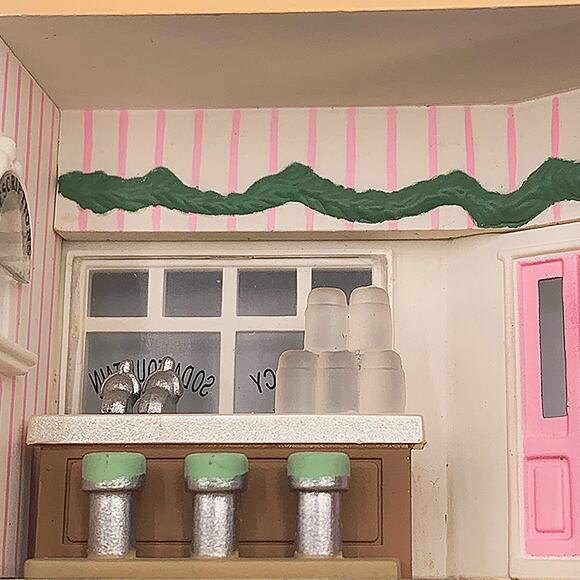 1994 Hallmark Keepsake Neighborhood Drugstore Nostalgic Houses & Shops Ornament - Picture 5 of 8